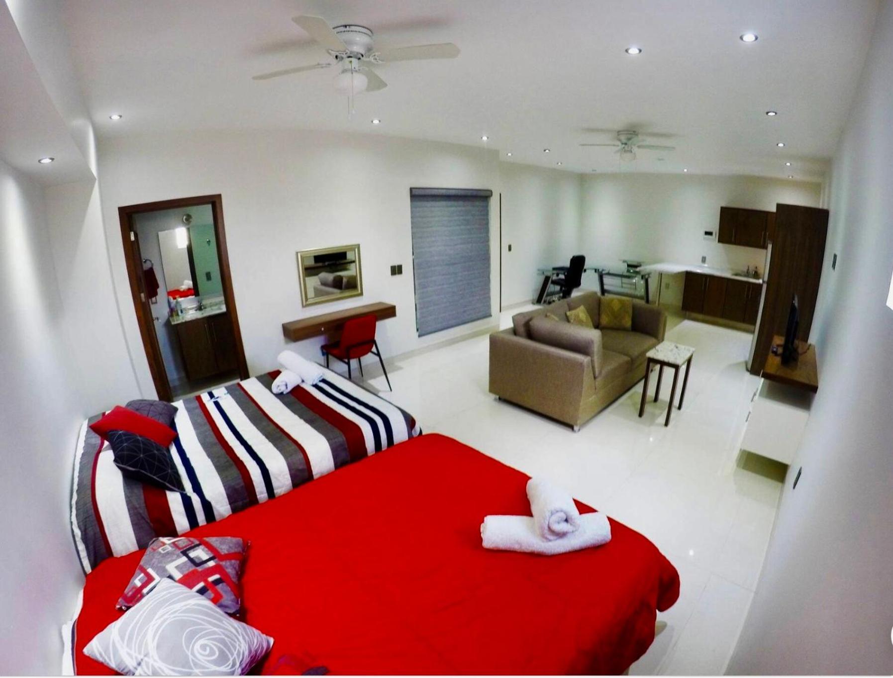 En El Centro 3 Hermoso Loft Familiar Ac Wifi 300 Mbps Aguascalientes Extérieur photo