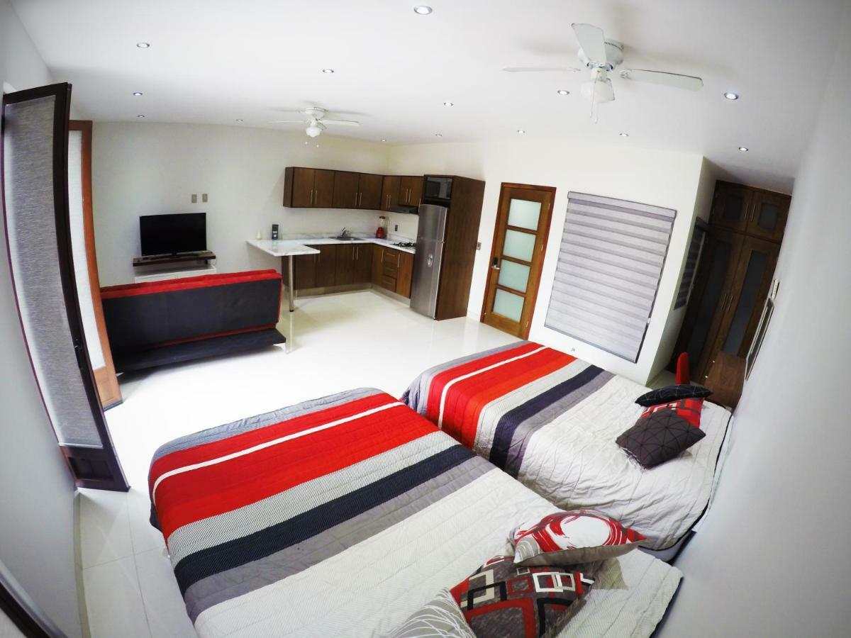 En El Centro 3 Hermoso Loft Familiar Ac Wifi 300 Mbps Aguascalientes Extérieur photo